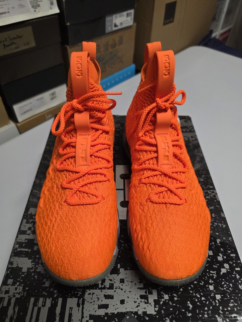 NIKE LEBRON 15 'ORANGE BOX' SZ 11.5 - Picture 2 of 7